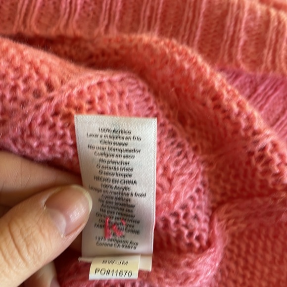 LuLaRoe pink sweater - Picture 10 of 10
